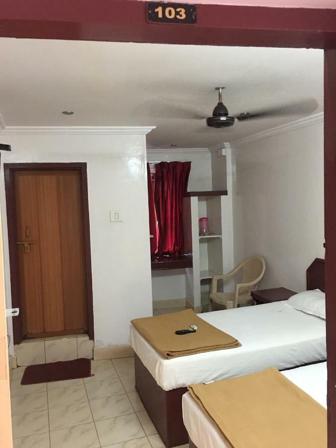 Anandan Tourist Home Варкала Экстерьер фото