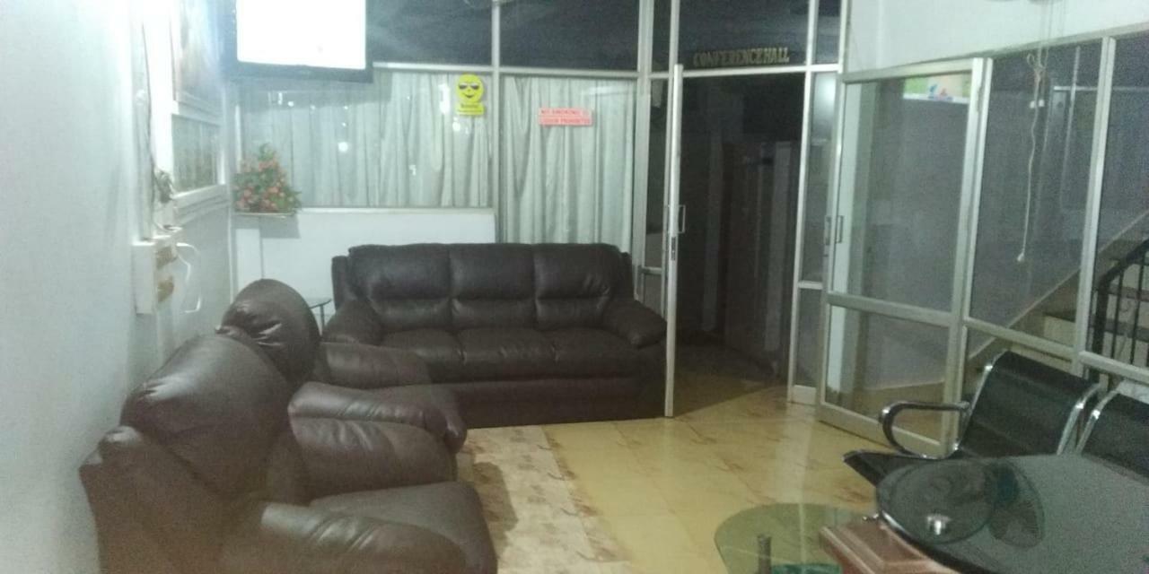 Anandan Tourist Home Варкала Экстерьер фото