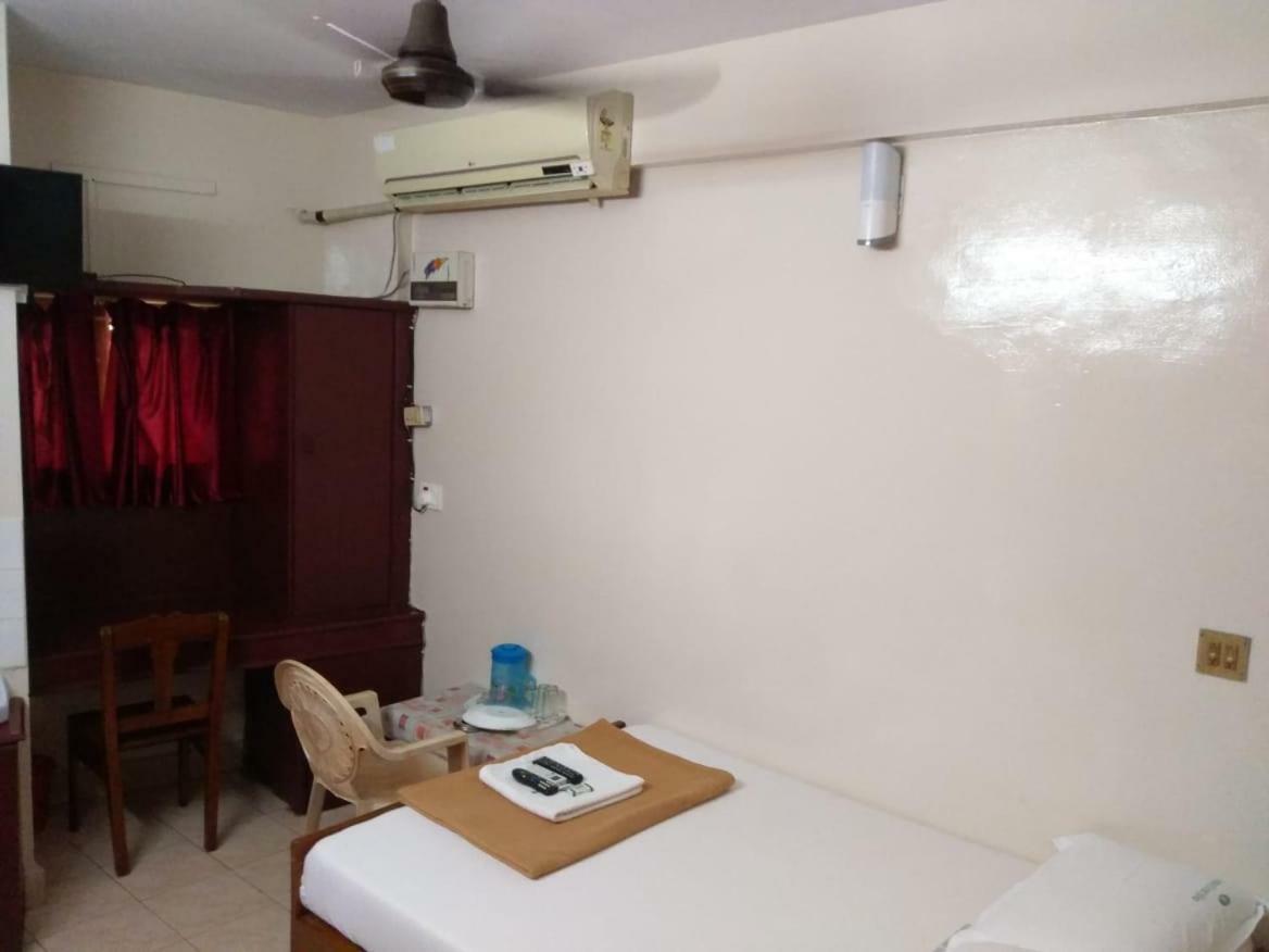 Anandan Tourist Home Варкала Экстерьер фото